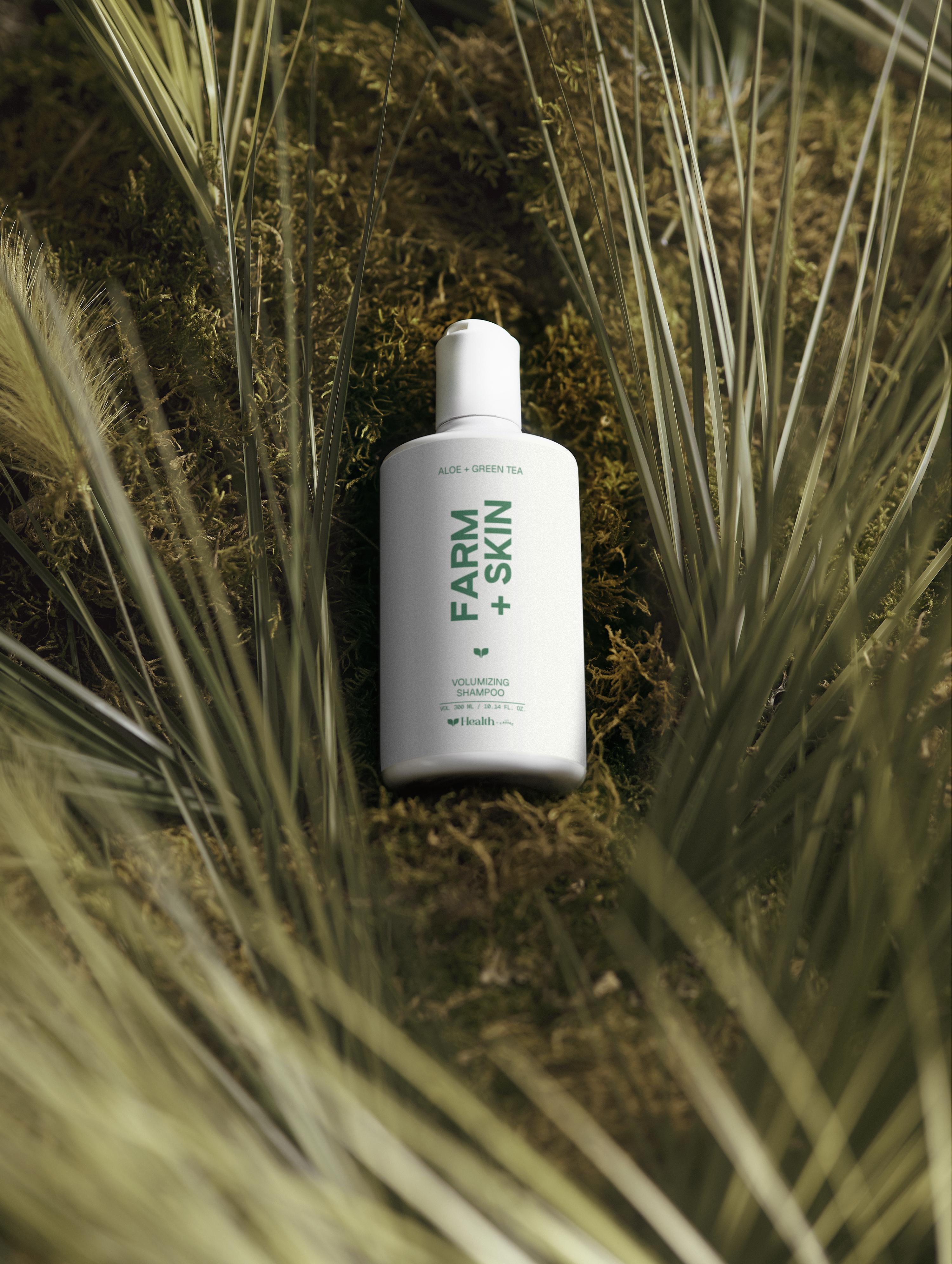 FARM + SKIN - Aloe + Green Tea Nourish and Volumizing Shampoo